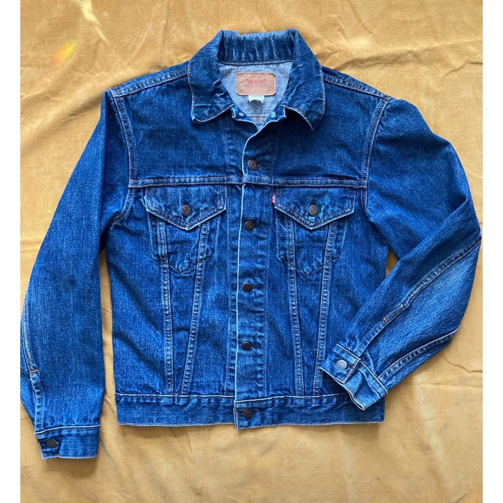 Vintage Levi’s denim trucker jacket : red tag : late 70’s early 80’s : unisex